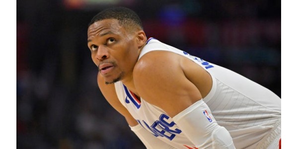 Russell Westbrook vaihdettiin Utah Jazziin toisen kerran urallaan